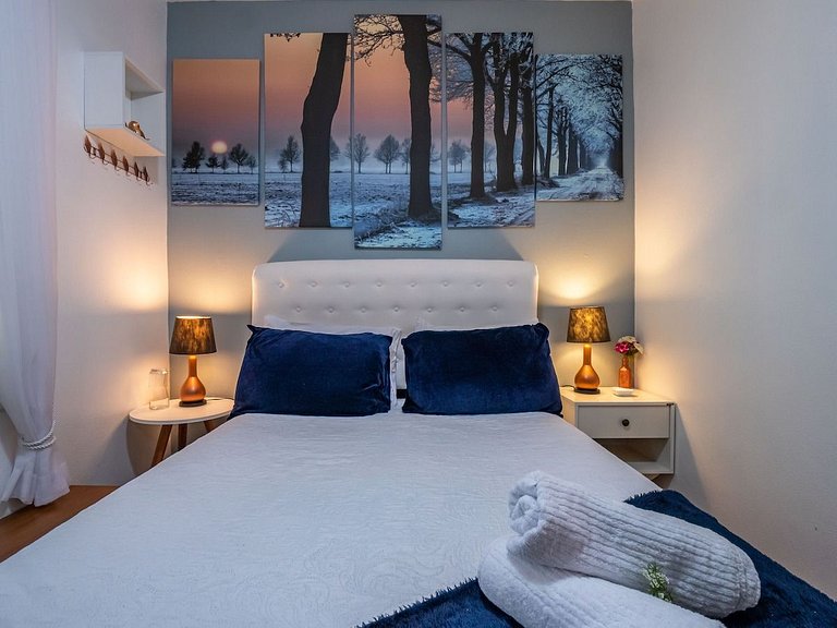 10 min to LAGO NEGRO 2 BD for 6 Guests near downtown