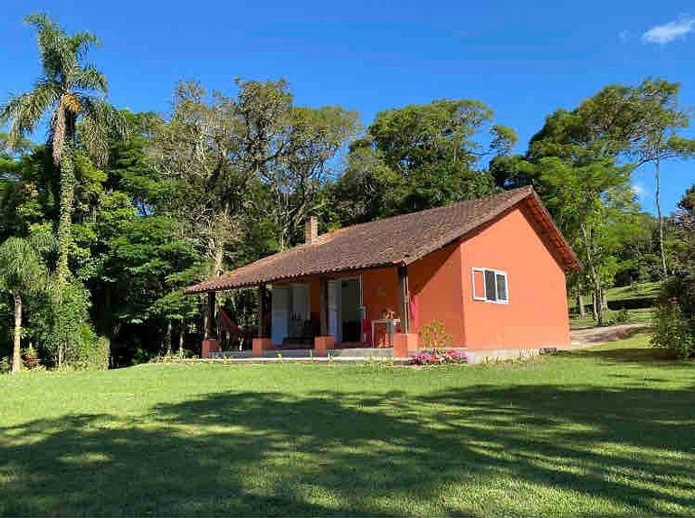 Refúgio na natureza para 04 pessoas
