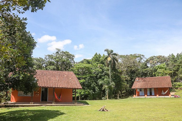 Refúgio na natureza para 04 pessoas