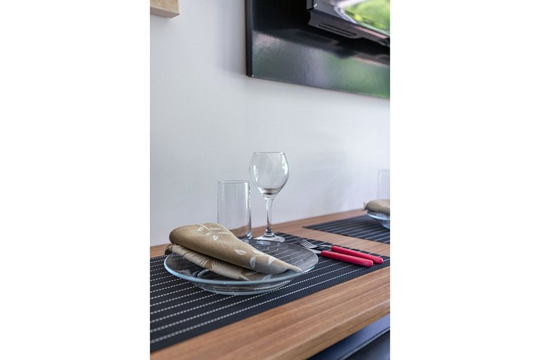 Apto Cama Queen - Wi-Fi A 5 min Praia