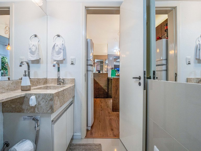 10 min to LAGO NEGRO 2 BD for 6 Guests near downtown