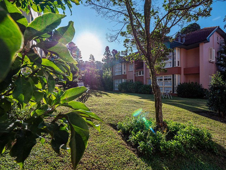 10 min to LAGO NEGRO 2 BD for 6 Guests near downtown
