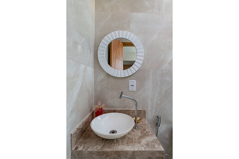 Apto Cama Queen - Wi-Fi A 5 min Praia