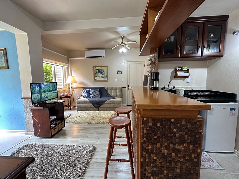 Apartamento c/LAREIRA CONDOMÍNIO, próx LAGO NEGRO