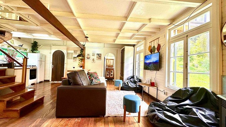 Cabana Sítio 2Qtos| p Família|Lareira|8 min Centro